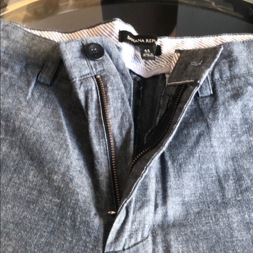 Banana Republic knee length shorts